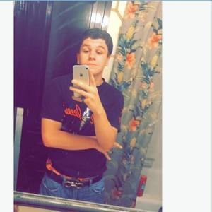 Meet your Posher, Trace